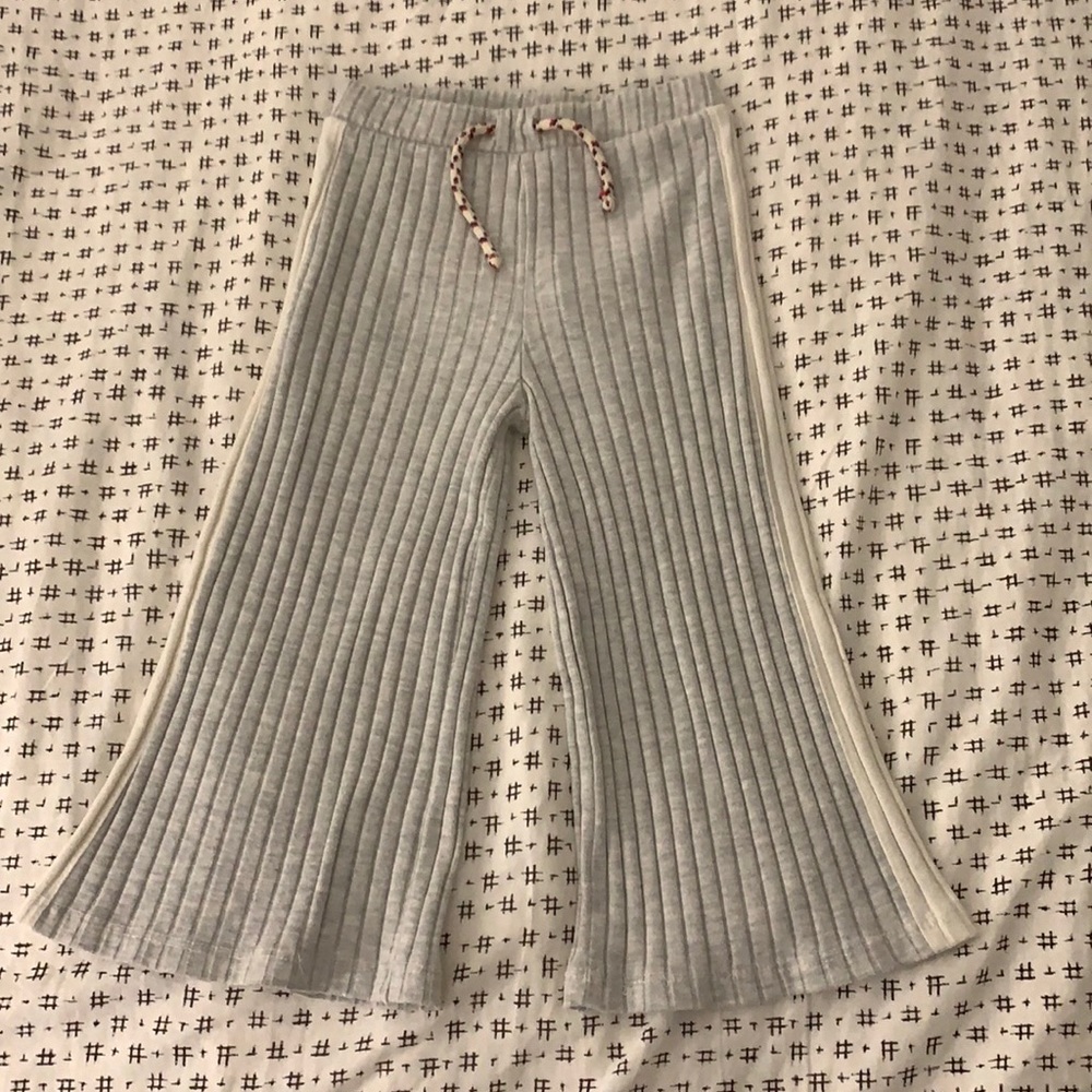 -SOLD- Zara Girls Crop Pants